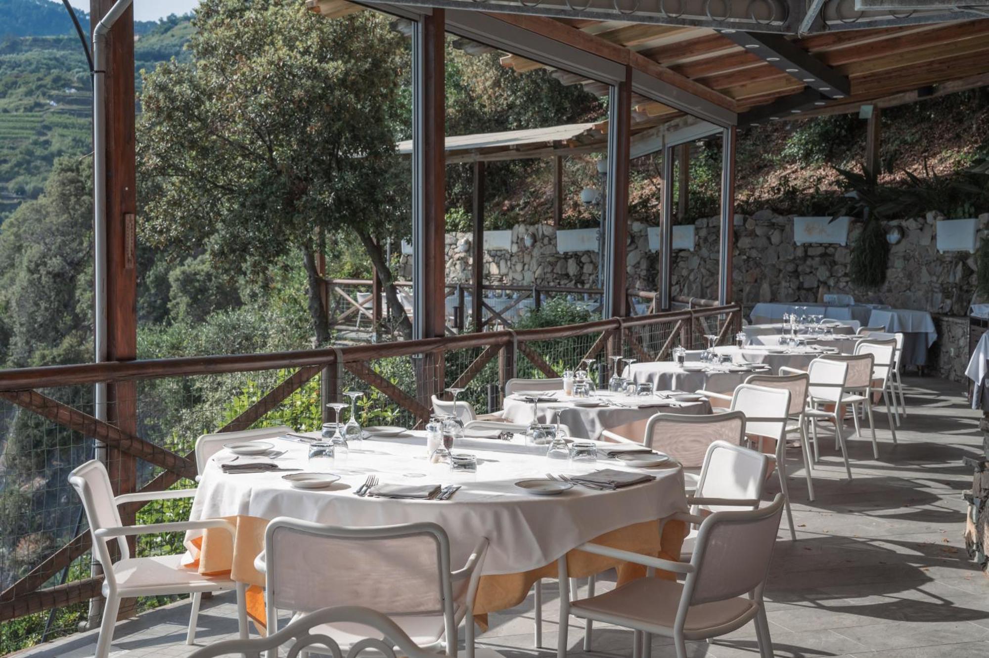 Hotel Porto Roca Monterosso al Mare Luaran gambar